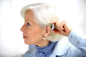 Mutuelle senior de plus de 50 ans : la garantie des prothèses auditives